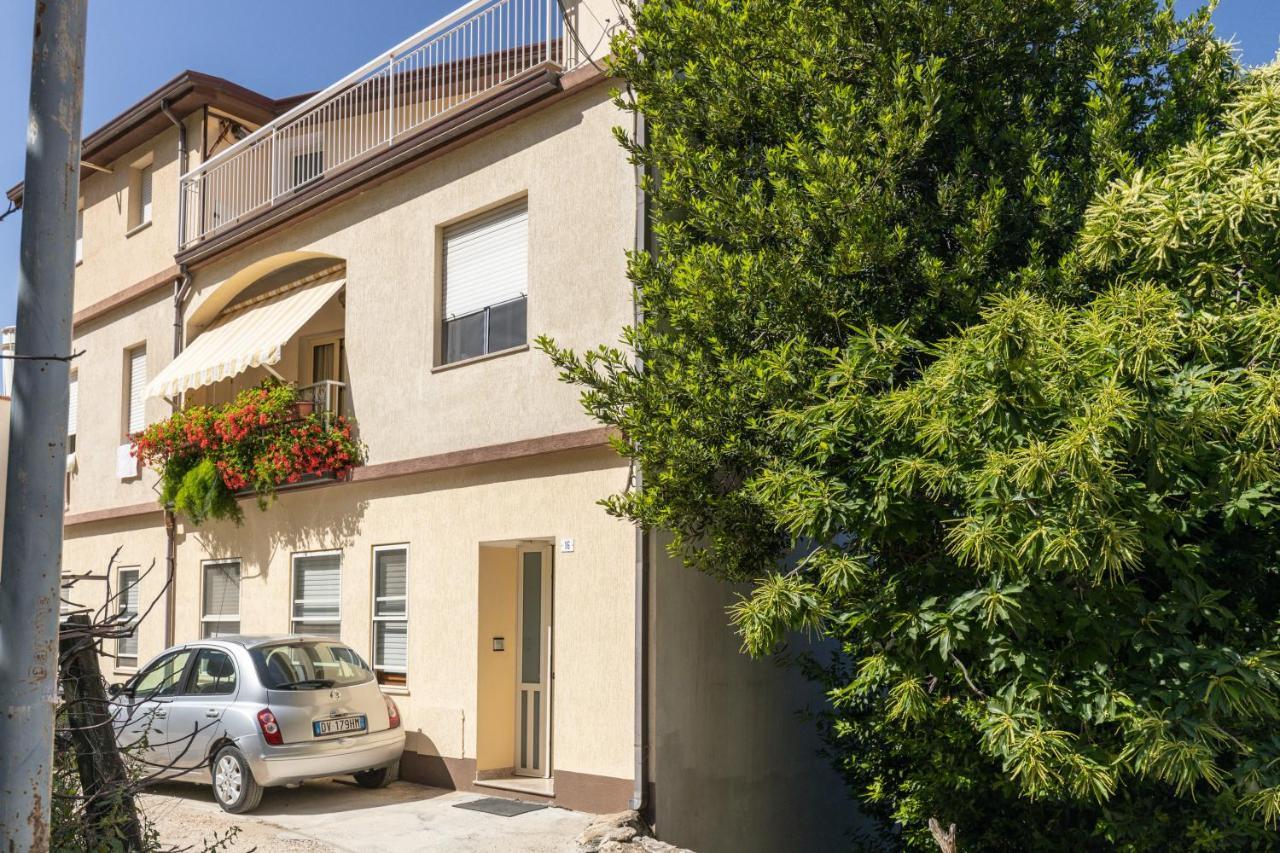 Mansarda Moro Apartment Baunei Exterior photo